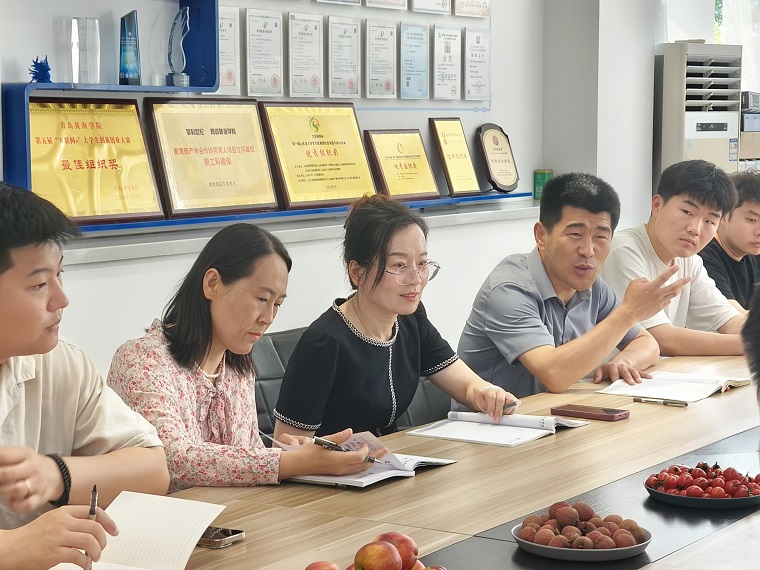 智能制造学院举行2025届毕业生座谈会